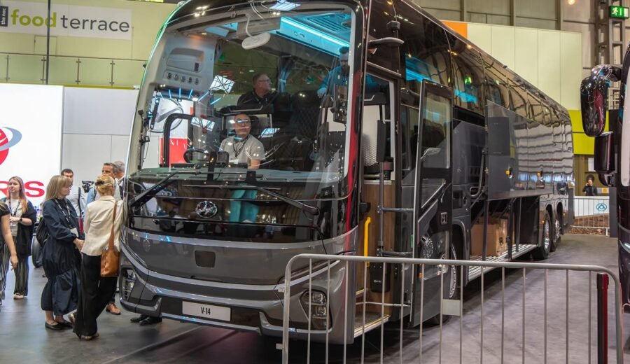 🚍 Higer Steals the Spotlight at CV Show 2026!